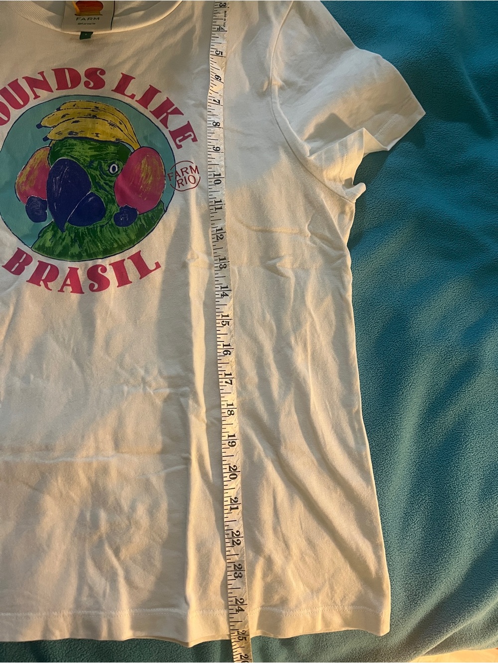 FARM Rio White Tee with Multicolor Parrot Graphic - Picture 2 of 5